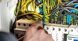 Электрика в частном доме под ключ в Сосновоборске - стоимость услуг от 1578 руб.